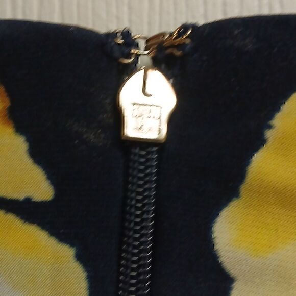 ⭐️5/$25 SALE TOMMY HILFIGER FLORAL DRESSY DRESS Black Size 2 - Picture 3 of 9